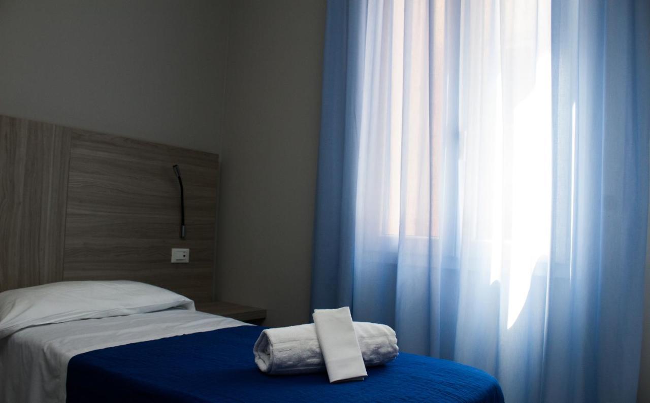 Hotel Sant'Orsola City House Collection By Gsa Hotels Bologna Esterno foto