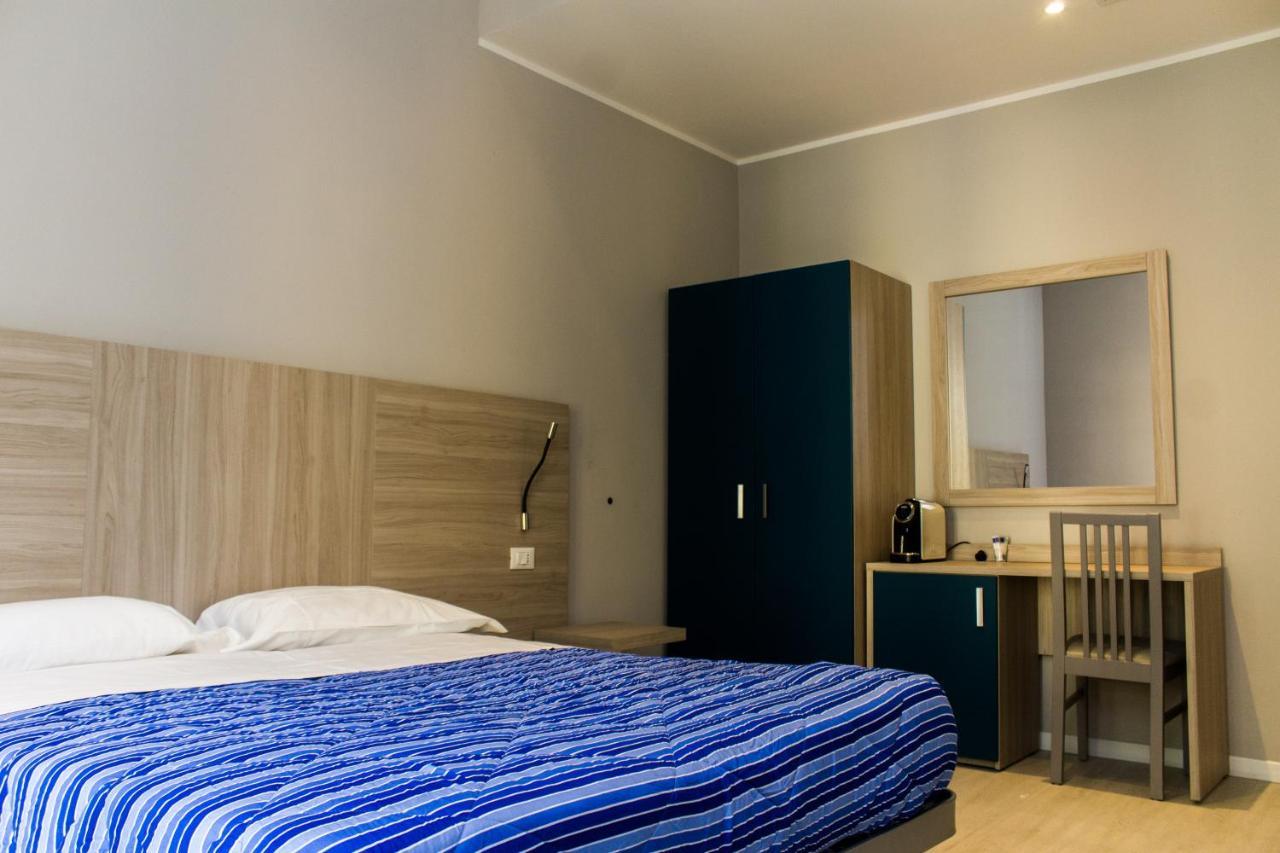 Hotel Sant'Orsola City House Collection By Gsa Hotels Bologna Esterno foto