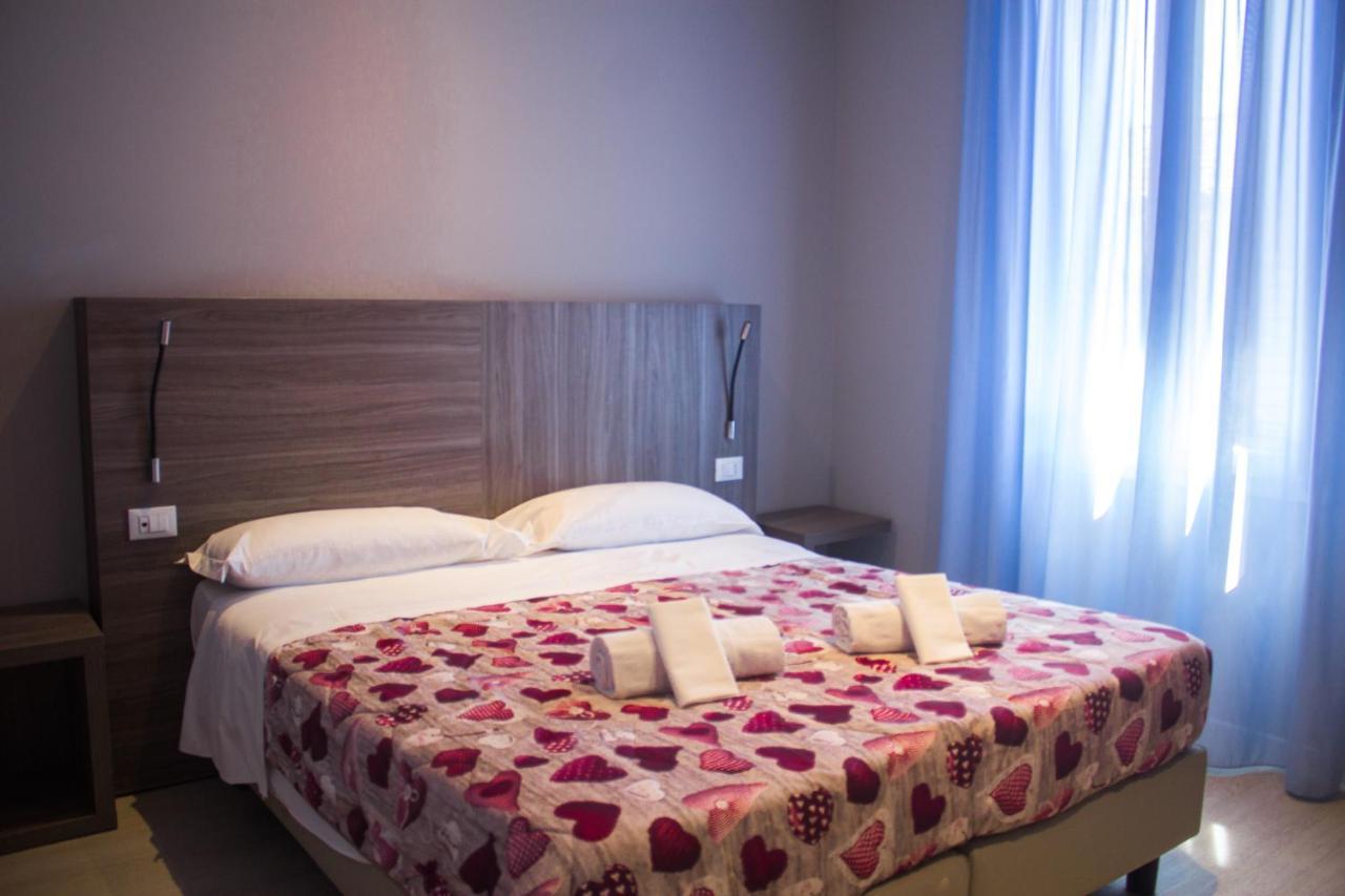 Hotel Sant'Orsola City House Collection By Gsa Hotels Bologna Esterno foto