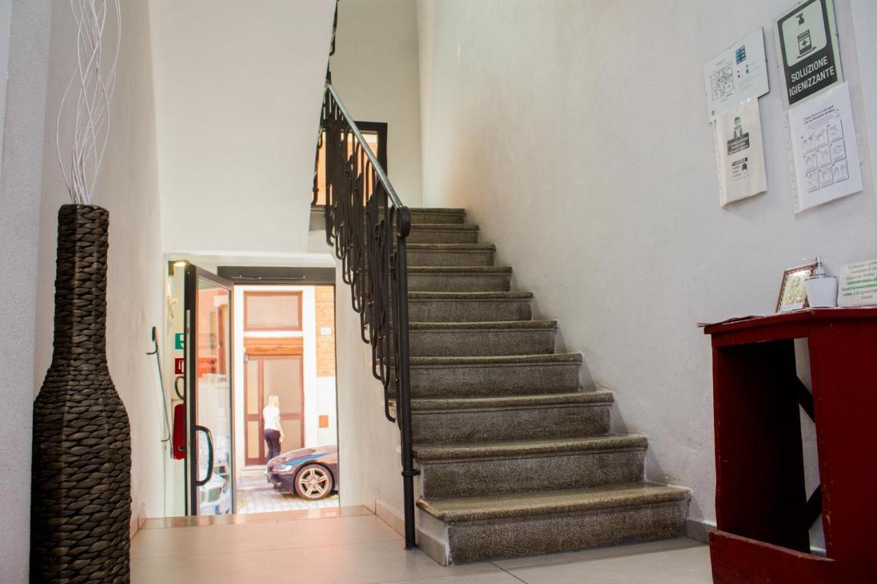 Hotel Sant'Orsola City House Collection By Gsa Hotels Bologna Esterno foto